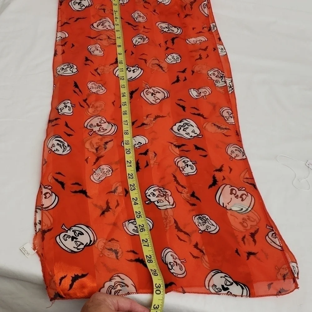 HALLOWEEN Scarf Jack O'Lanterns Bats Orange White Black EUC 60